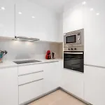 Diagonal Mar Monthly 2br Pools Parking *