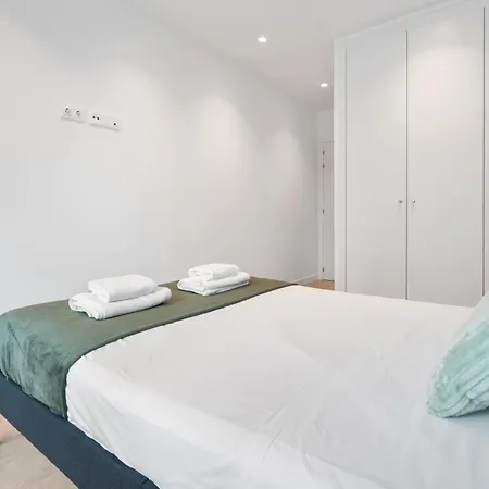 Diagonal Mar Monthly 2br Pools Parking アパート *