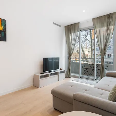 Diagonal Mar Monthly 2br Pools Parking