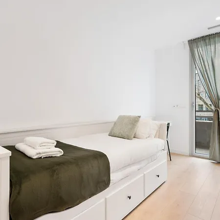 Diagonal Mar Monthly 2br Pools Parking アパート *