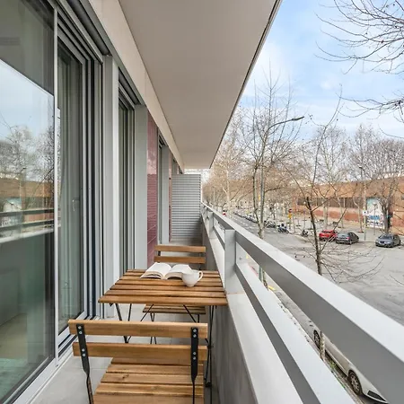 Diagonal Mar Monthly 2br Pools Parking
