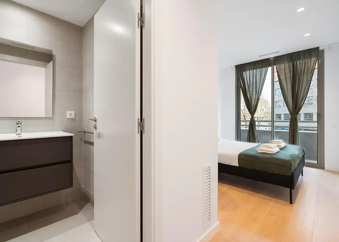 Diagonal Mar Monthly 2br Pools Parking * برشلونة