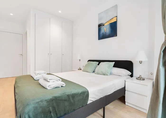 شقة Diagonal Mar Monthly 2br Pools Parking برشلونة