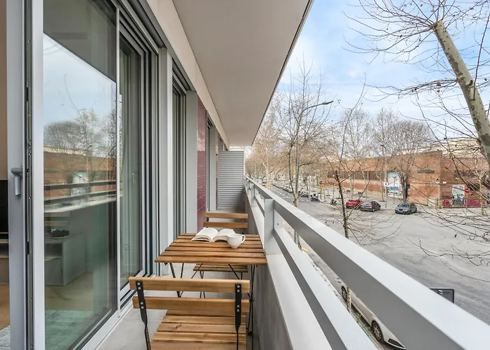 Diagonal Mar Monthly 2br Pools Parking